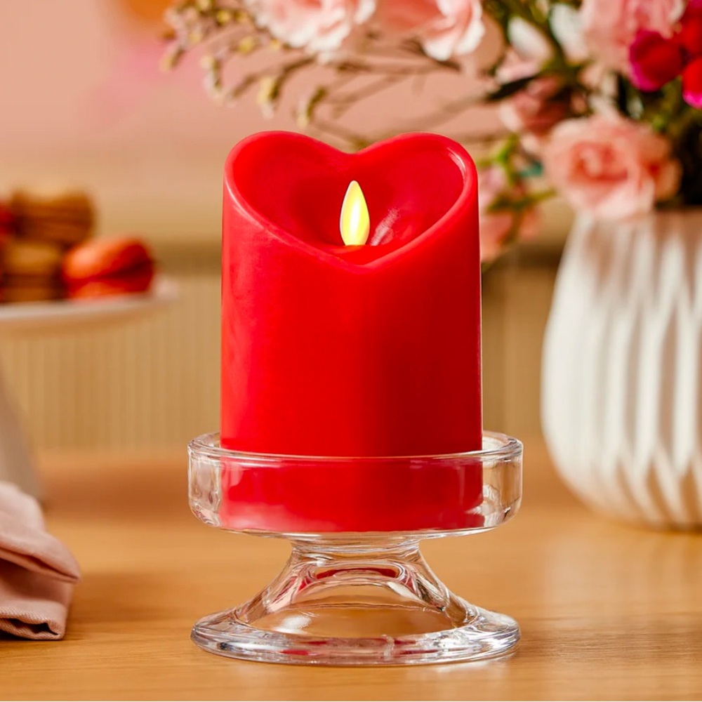 Luminara Flameless Heart Candle, Red (NEW IN BOX)